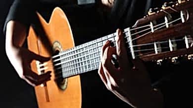 Klasik Gitar ve Akustik Gitarın Farklar